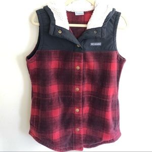 Columbia - Hooded Fleece & Fur Red Plaid Two Toned Vest Deep Pockets - Large